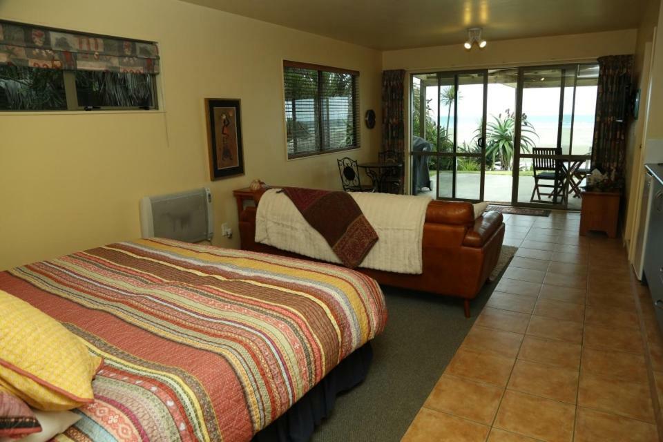 Gems Seaside Lodge Ahipara Dış mekan fotoğraf