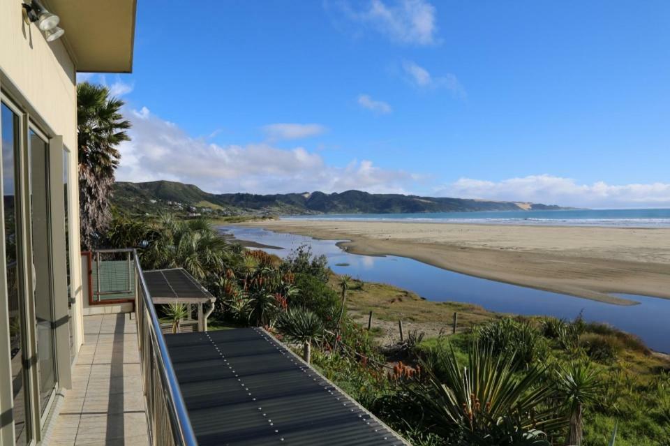 Gems Seaside Lodge Ahipara Dış mekan fotoğraf
