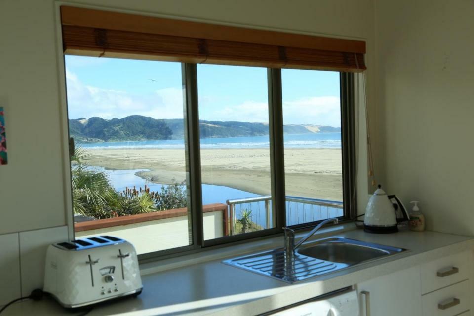 Gems Seaside Lodge Ahipara Dış mekan fotoğraf